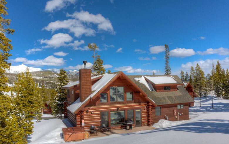 Mountainside Ski-in/Ski-out Luxury Cabin - Big Sky, Montana
