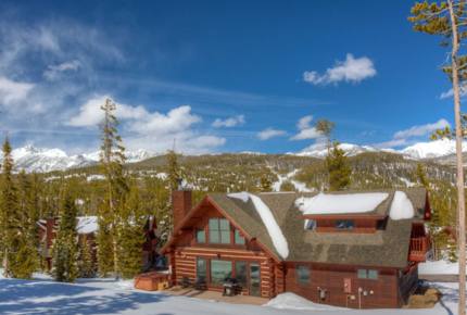 Mountainside Ski-in/Ski-out Luxury Cabin - Big Sky, Montana