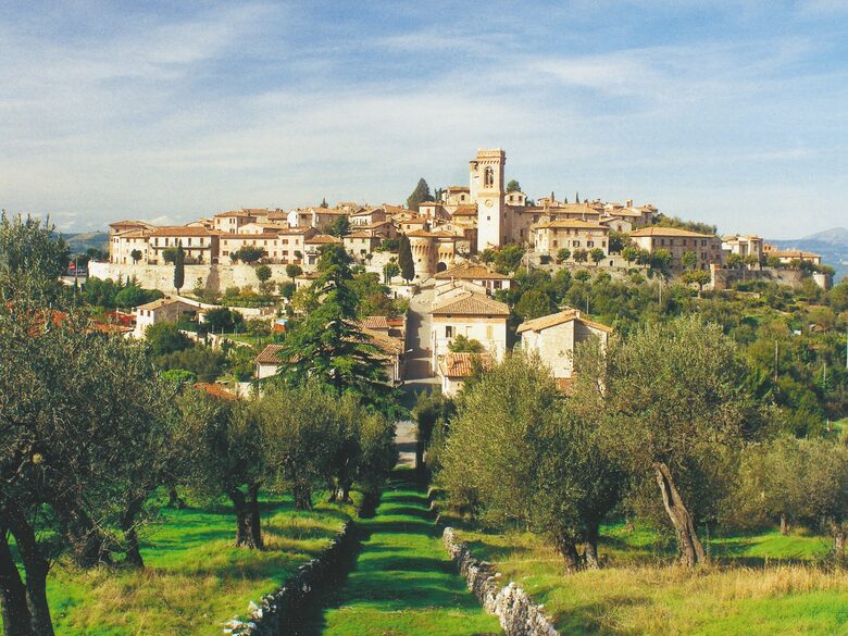 Palazzo Grande (R) - Corciano (Umbria), Italy