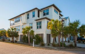 Gorgeous Home Steps from the Gulf - Orange Beach, Alabama