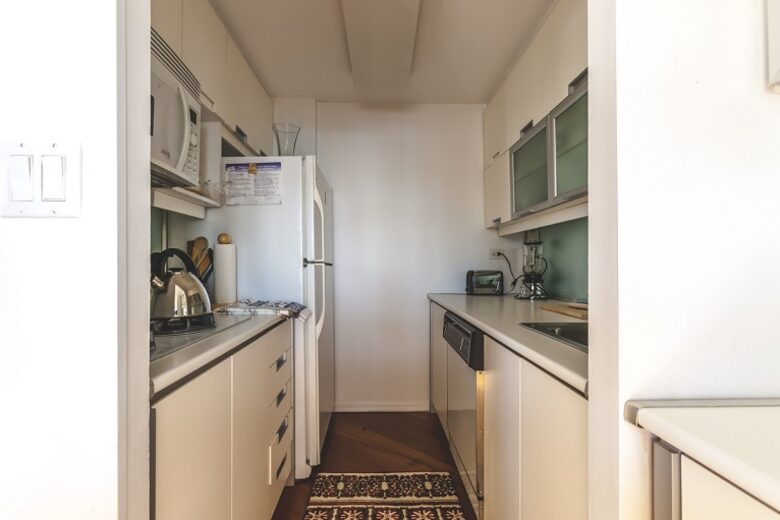 Manhattan High Rise Skyline Views - New York, New York