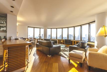 Manhattan High Rise Skyline Views - New York, New York