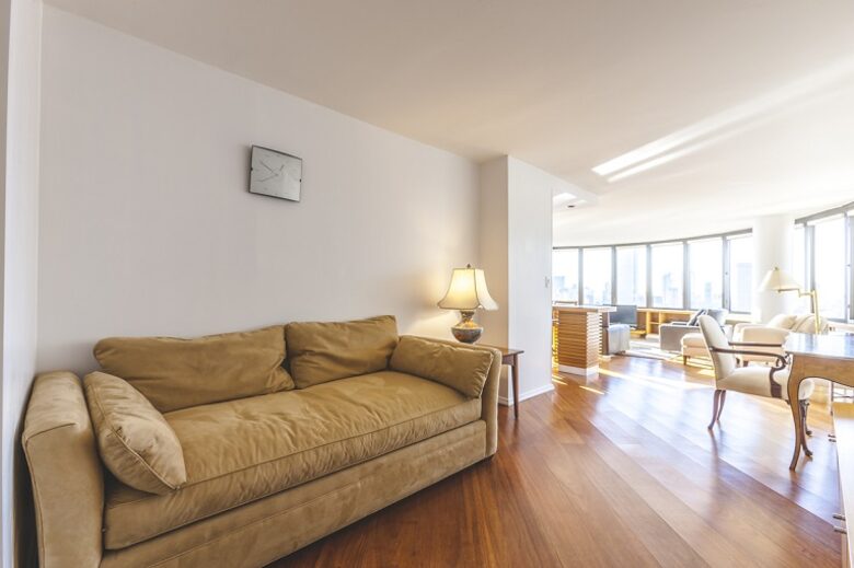 Manhattan High Rise Skyline Views - New York, New York