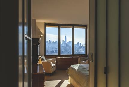 Manhattan High Rise Skyline Views - New York, New York