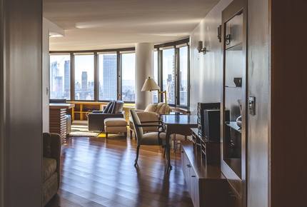 Manhattan High Rise Skyline Views - New York, New York