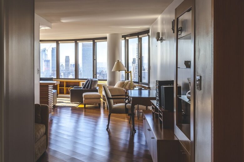 Manhattan High Rise Skyline Views - New York, New York