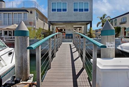 Bayfront Getaway - Newport Beach, California