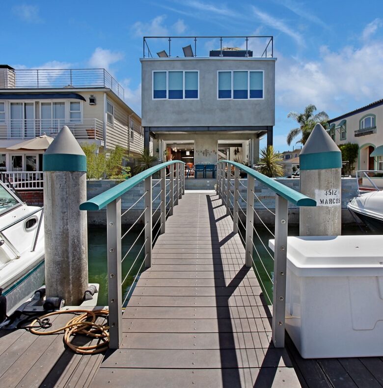 Bayfront Getaway - Newport Beach, California
