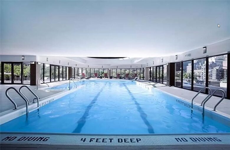 Manhattan High Rise Skyline Views - New York, New York