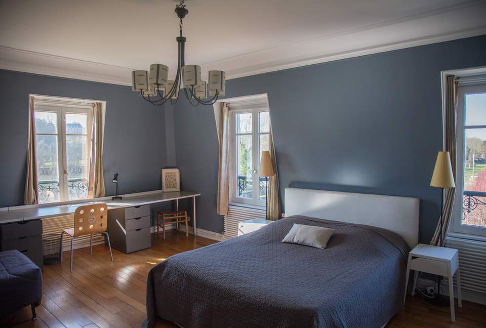 19c Mansion near Paris - Soisy sur Seine, France