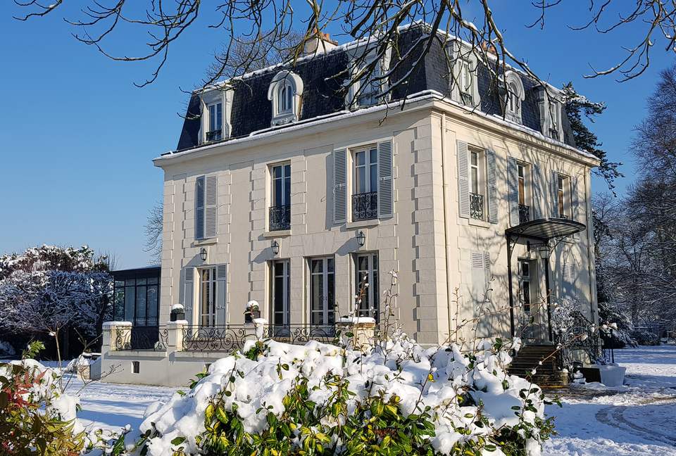 19c Mansion near Paris - Soisy sur Seine, France
