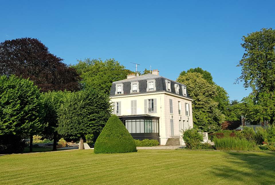 19c Mansion near Paris - Soisy sur Seine, France