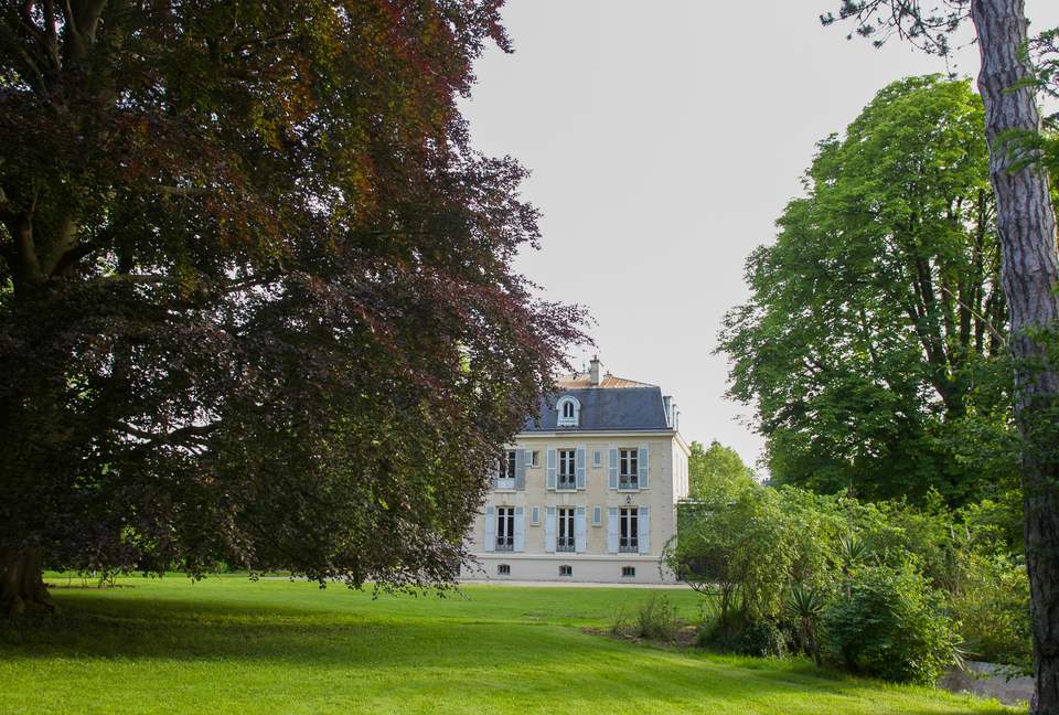 19c Mansion near Paris - Soisy sur Seine, France