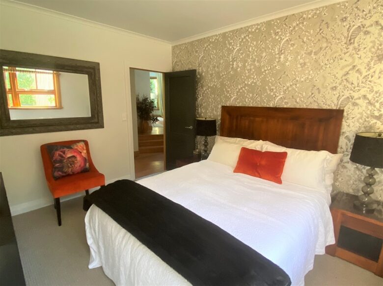 Mount Maunganui Beachfront Home - Tauranga, New Zealand