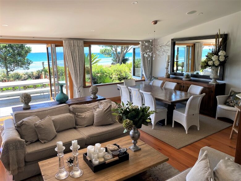 Mount Maunganui Beachfront Home - Tauranga, New Zealand