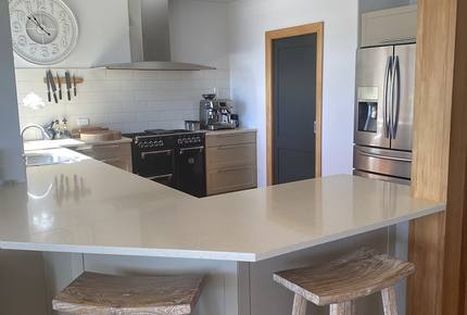 Mount Maunganui Beachfront Home - Tauranga, New Zealand