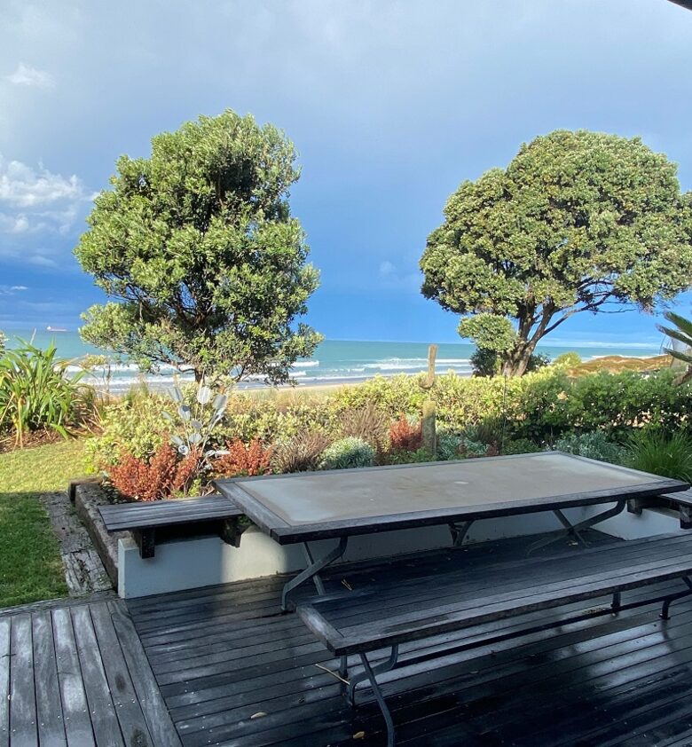 Mount Maunganui Beachfront Home - Tauranga, New Zealand