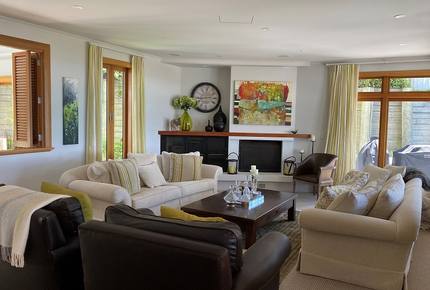 Mount Maunganui Beachfront Home - Tauranga, New Zealand