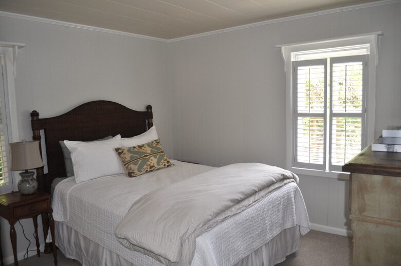 Lake Burton Hideaway - Clarksville, Georgia