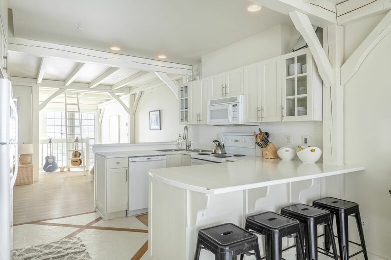 Big White Mountain Luxe - Big White, Canada