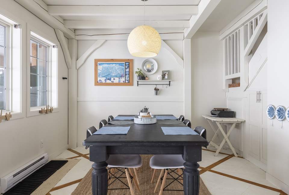 Big White Mountain Luxe - Big White, Canada