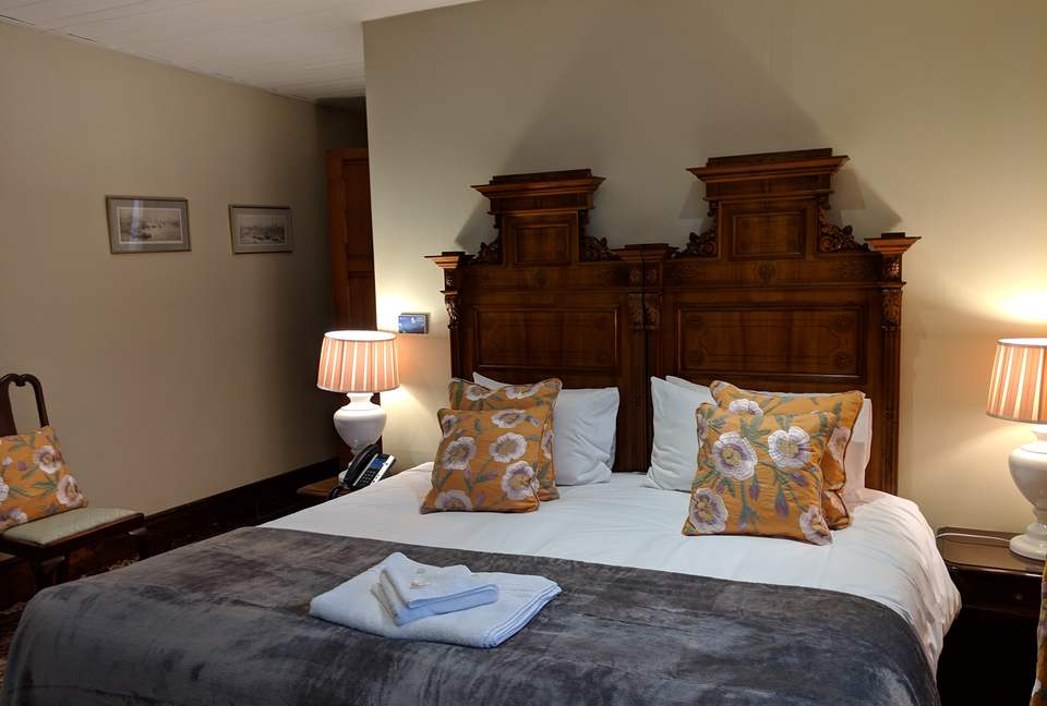 Huntsham Court (R) - Devon, United Kingdom