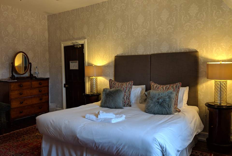 Huntsham Court (R) - Devon, United Kingdom