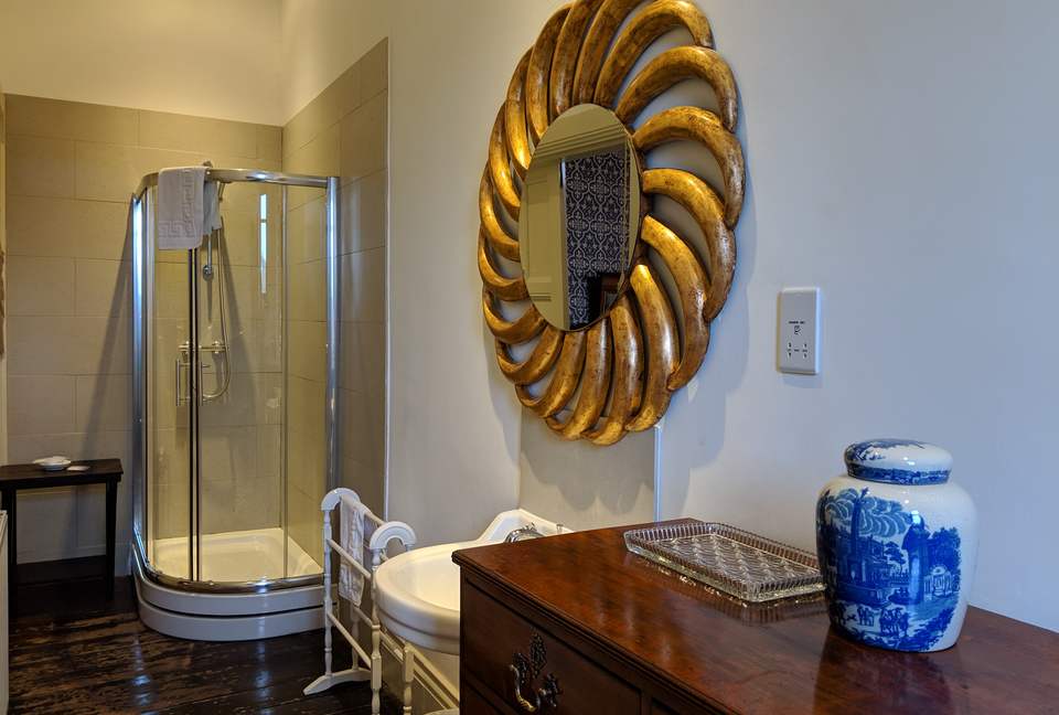 Huntsham Court (R) - Devon, United Kingdom