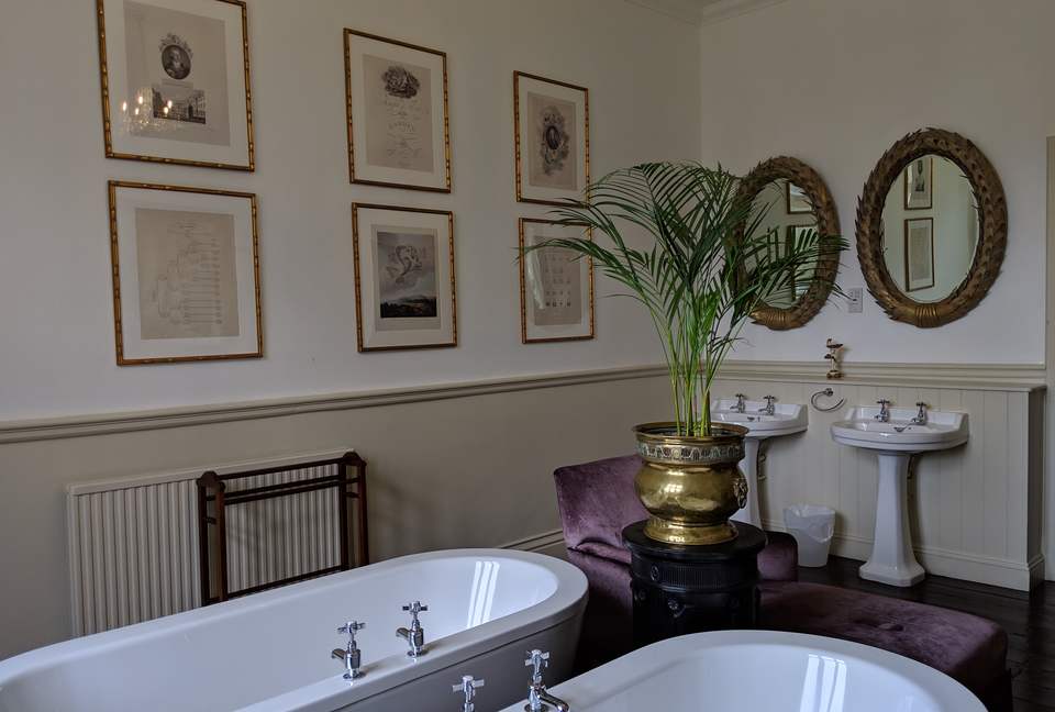 Huntsham Court (R) - Devon, United Kingdom