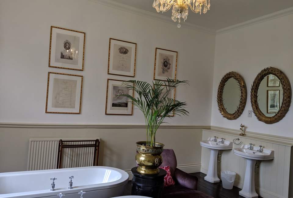 Huntsham Court (R) - Devon, United Kingdom