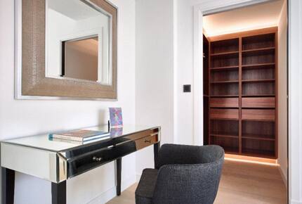 Croisette Penthouse - Cannes, France