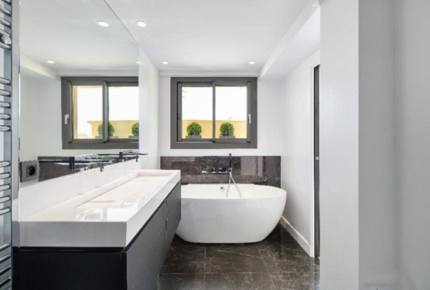 Croisette Penthouse - Cannes, France