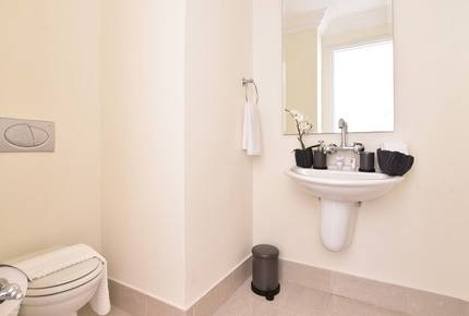 Modern Downtown Dubai Luxury - Dubai, United Arab Emirates