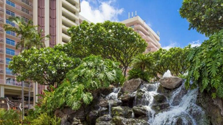 Ka'anapali Beach Club - One-Bedroom Deluxe Ocean View Residence - Maui, Hawaii