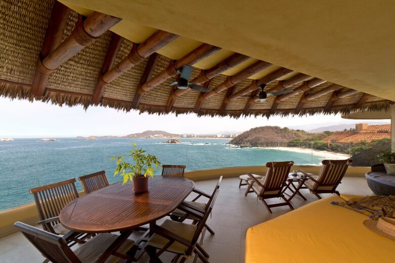 Waterfront Ixtapa Luxury Retreat - Ixtapa, Mexico