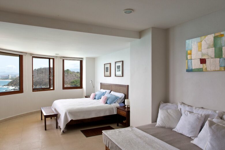 Waterfront Ixtapa Luxury Retreat - Ixtapa, Mexico