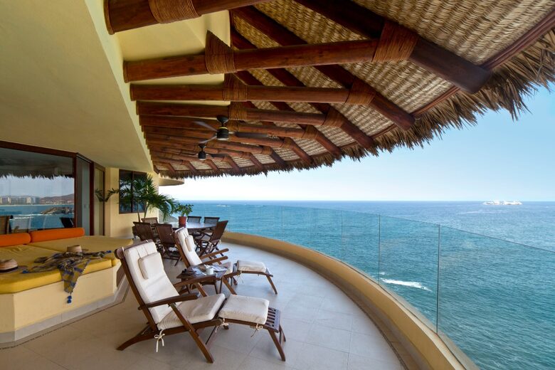 Waterfront Ixtapa Luxury Retreat - Ixtapa, Mexico
