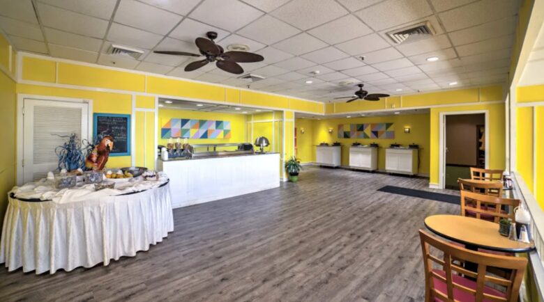 Beach Colony Luxury Studio - Myrtle Beach, South Carolina