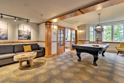 Ski In Ski Out Luxury Lodge Studio - Mont-Tremblant, Canada