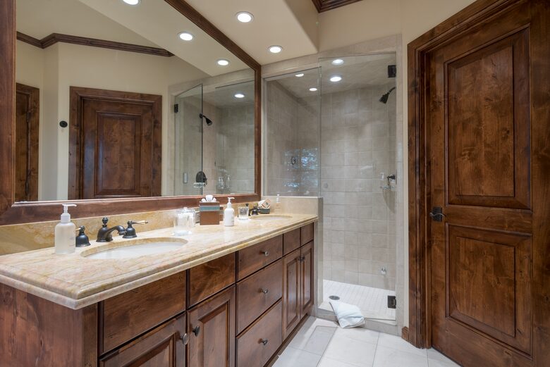 Les Saisons - 2 bedroom - Ketchum, Idaho
