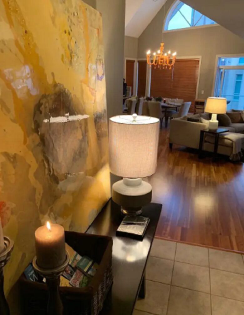 Kelowna Luxury Penthouse - Kelowna, Canada