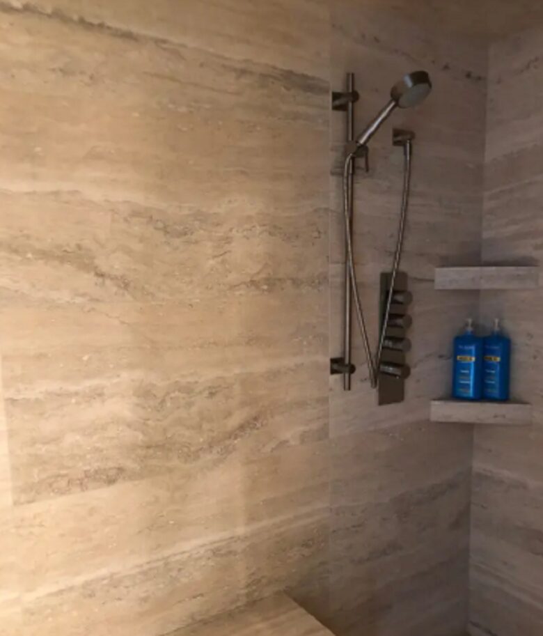 Kelowna Luxury Penthouse - Kelowna, Canada