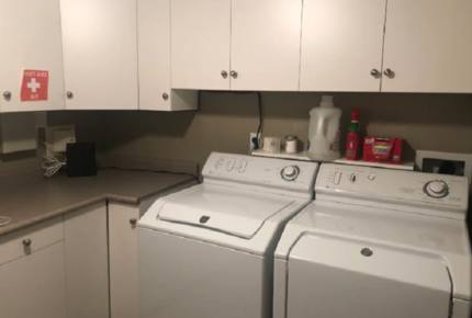 Kelowna Luxury Penthouse - Kelowna, Canada