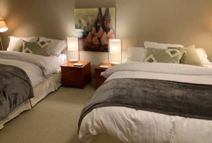 Kelowna Luxury Penthouse - Kelowna, Canada