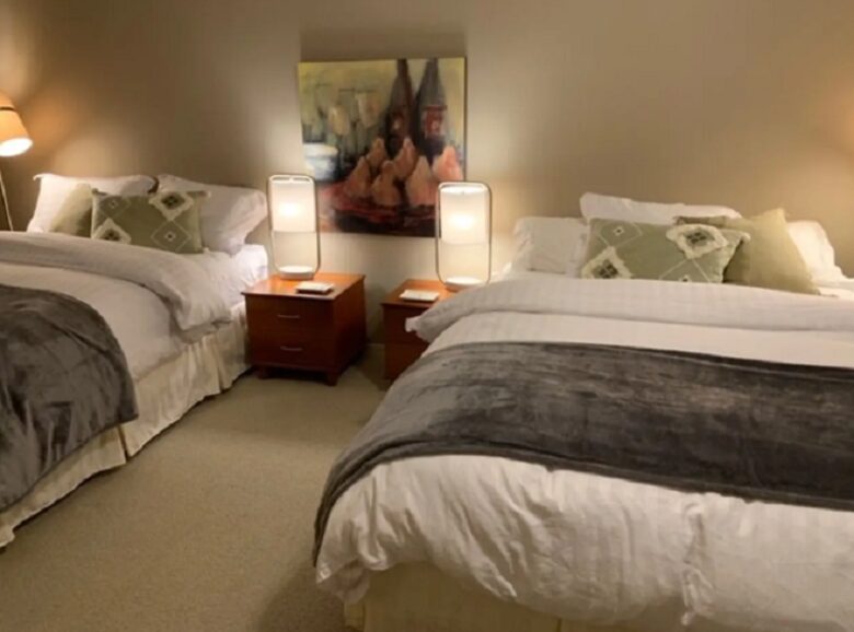 Kelowna Luxury Penthouse - Kelowna, Canada