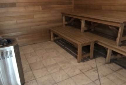 Kelowna Luxury Penthouse - Kelowna, Canada