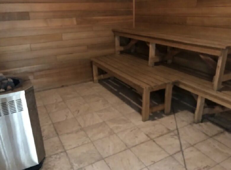 Kelowna Luxury Penthouse - Kelowna, Canada