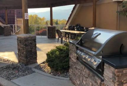 Kelowna Luxury Penthouse - Kelowna, Canada