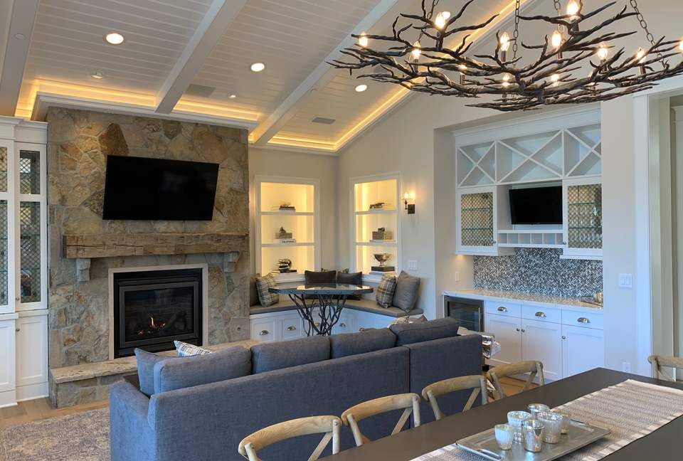 Heart of Napa Valley Luxury Home and Guest House - Walk to French Laundry and Countless Tasting Rooms! - Yountville, California