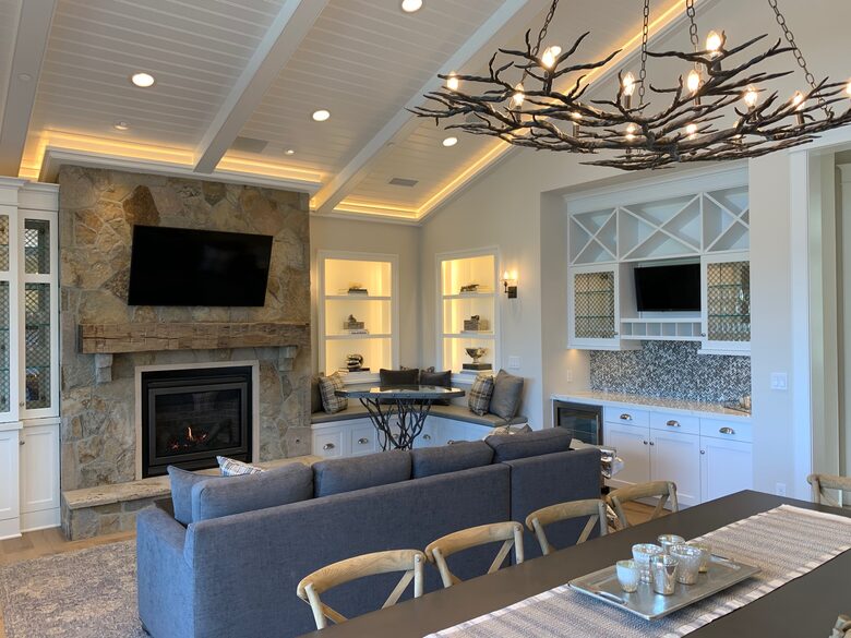 Heart of Napa Valley Luxury Home and Guest House - Walk to French Laundry and Countless Tasting Rooms! - Yountville, California